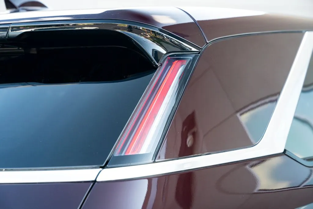 Cadillac Escalade IQ photo 12