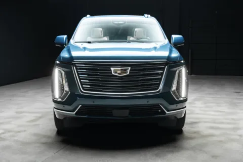 More photos of 2025 Cadillac Escalade Premium Luxury Platinum at Atlanta Autos, GA