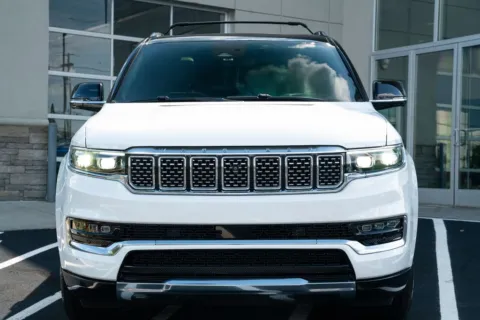 More photos of 2023 Jeep Grand Wagoneer at Atlanta Autos, GA