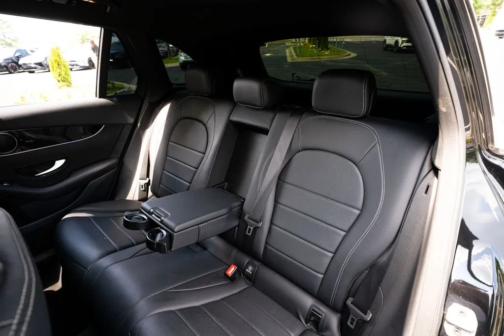 Mercedes-Benz GLC photo 44