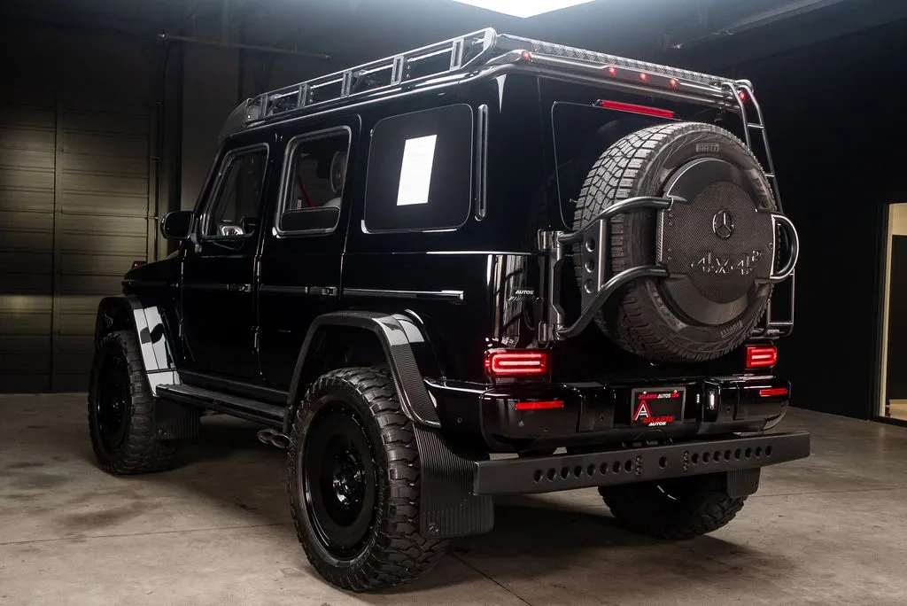 Mercedes-Benz G-Class photo 29