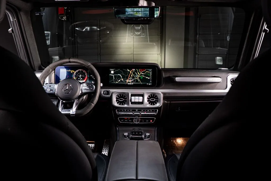 Mercedes-Benz G-Class photo 53