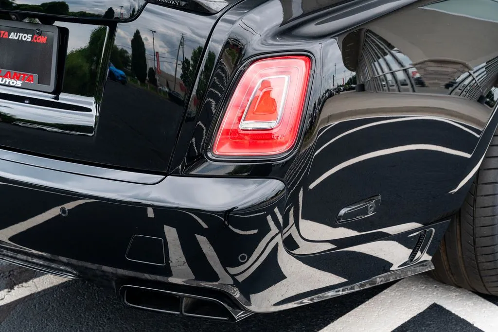 2023 Rolls-Royce Phantom Base - Photo 16