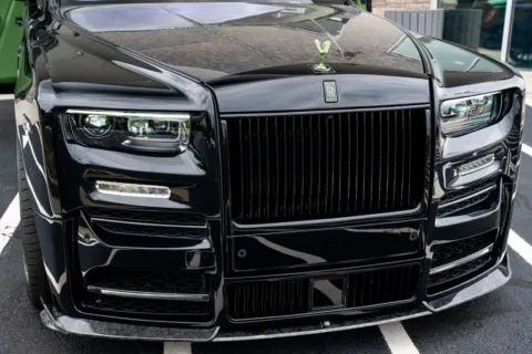 More photos of 2023 Rolls-Royce Phantom at Atlanta Autos, GA