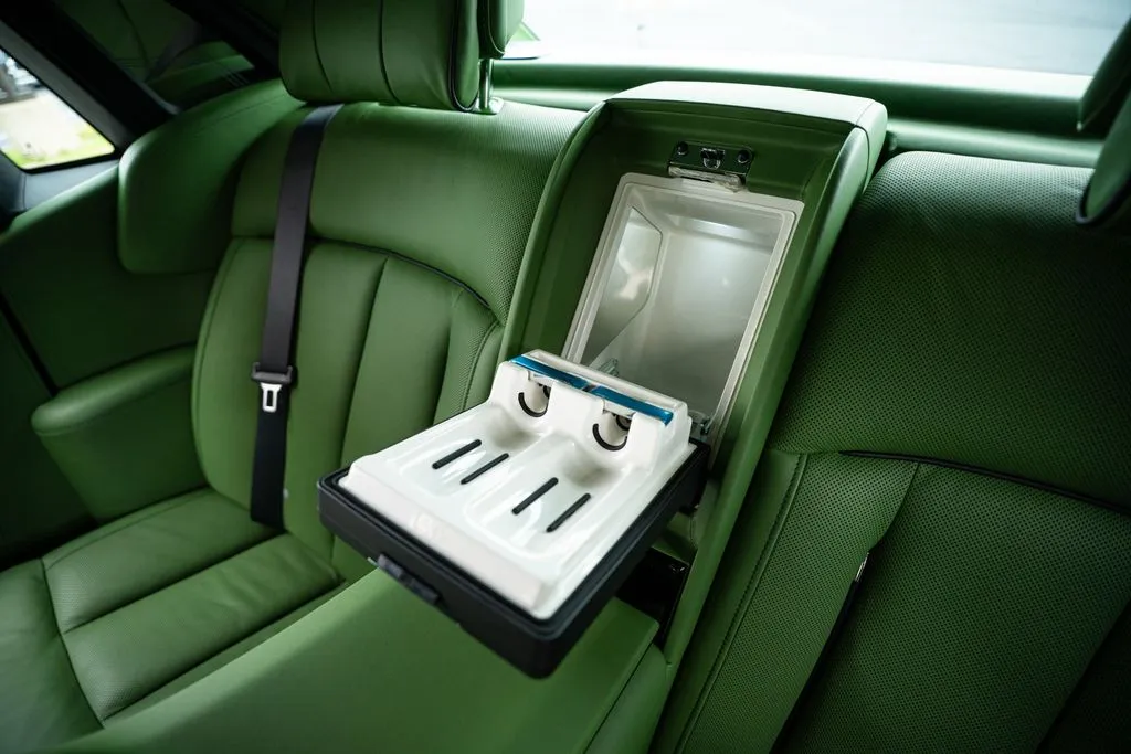 2023 Rolls-Royce Phantom Base - Photo 61