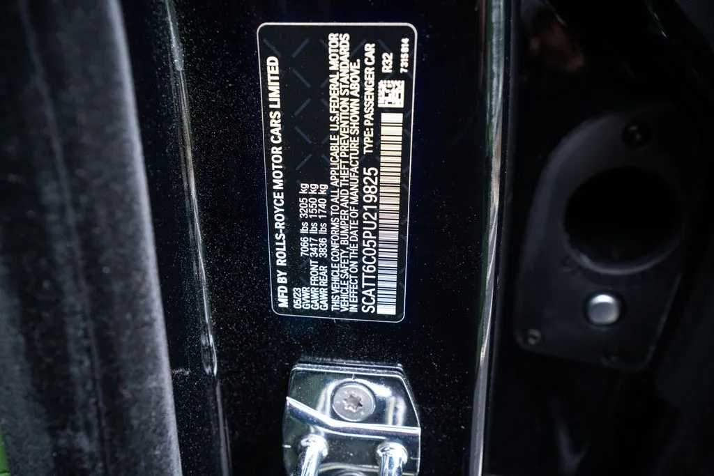 2023 Rolls-Royce Phantom Base - Photo 65