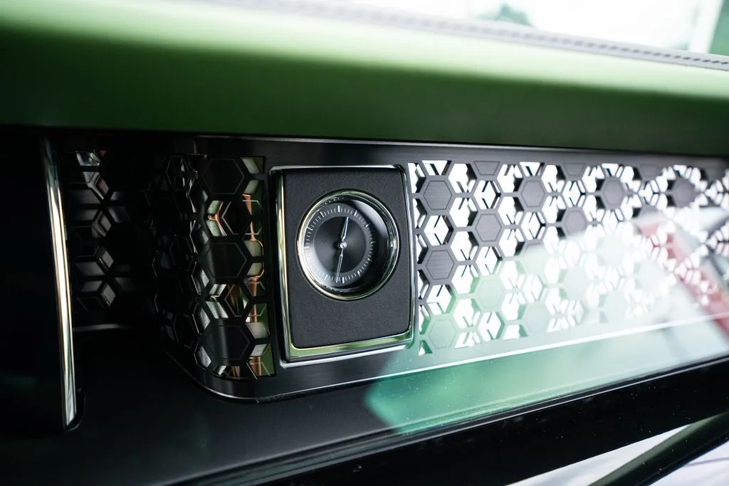 2023 Rolls-Royce Phantom Base - Photo 49
