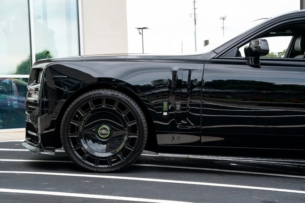 2023 Rolls-Royce Phantom Base - Photo 23