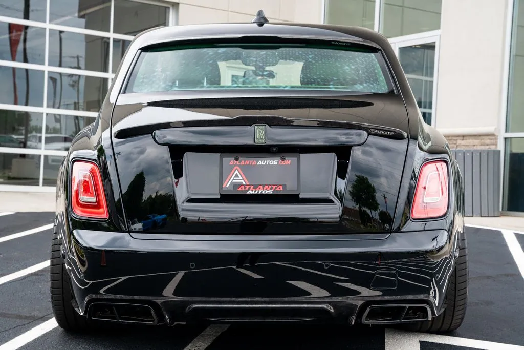 2023 Rolls-Royce Phantom Base - Photo 18