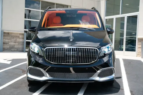 More photos of 2023 Mercedes-Benz Metris Passenger at Atlanta Autos, GA
