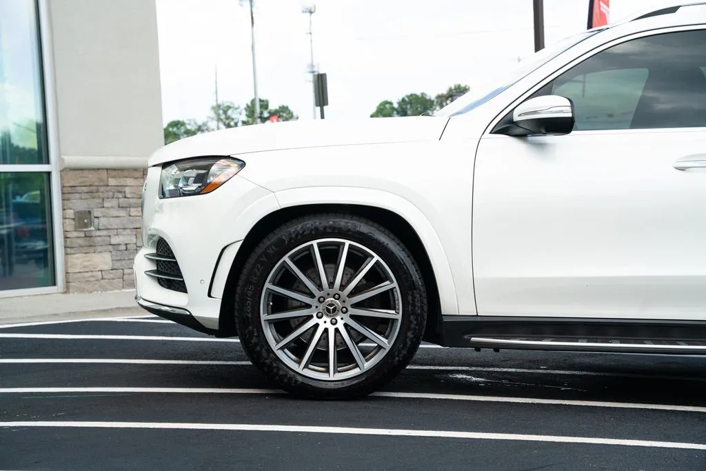 Mercedes-Benz GLS photo 22