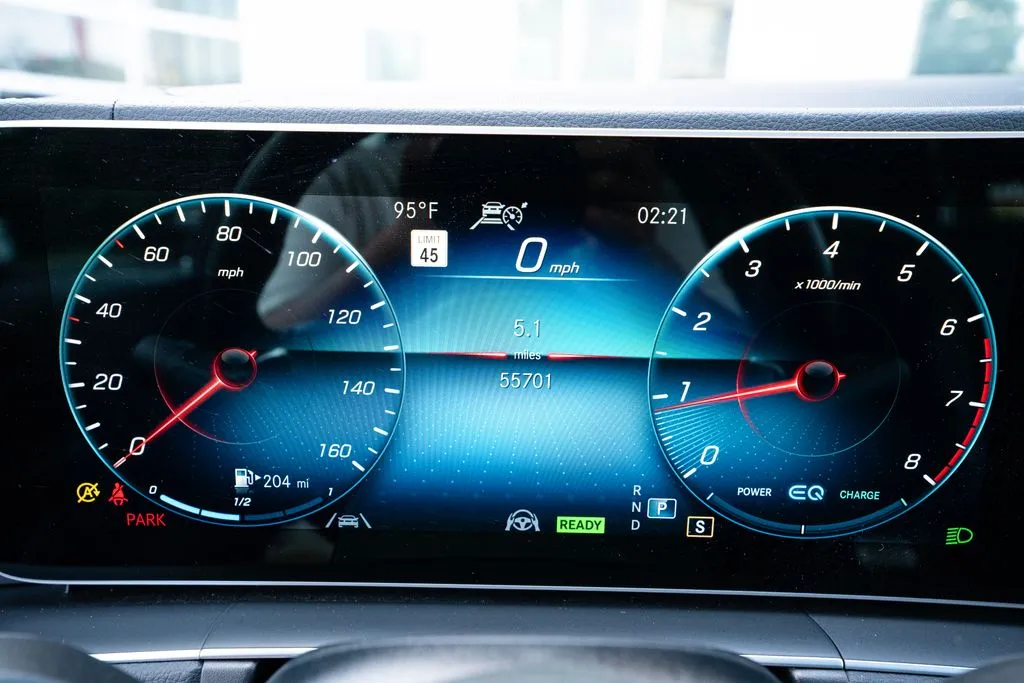 Mercedes-Benz GLS photo 34