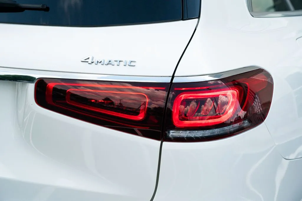 Mercedes-Benz GLS photo 13