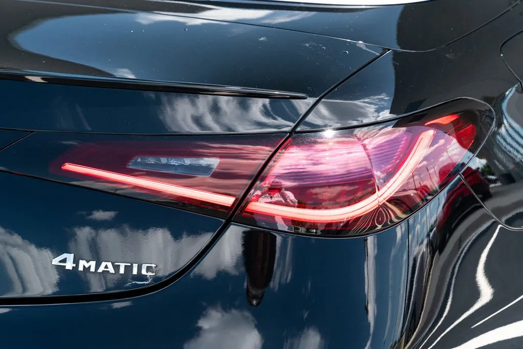 Mercedes-Benz CLE photo 14