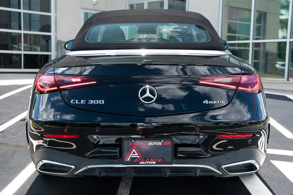 Mercedes-Benz CLE photo 17