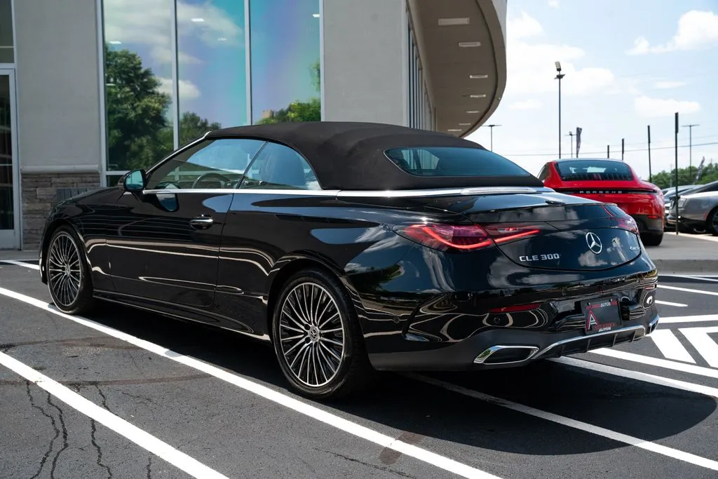 Mercedes-Benz CLE photo 19