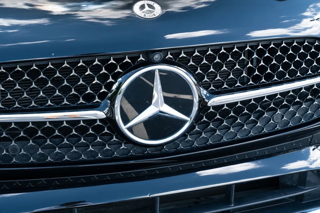 Mercedes-Benz CLE photo 6