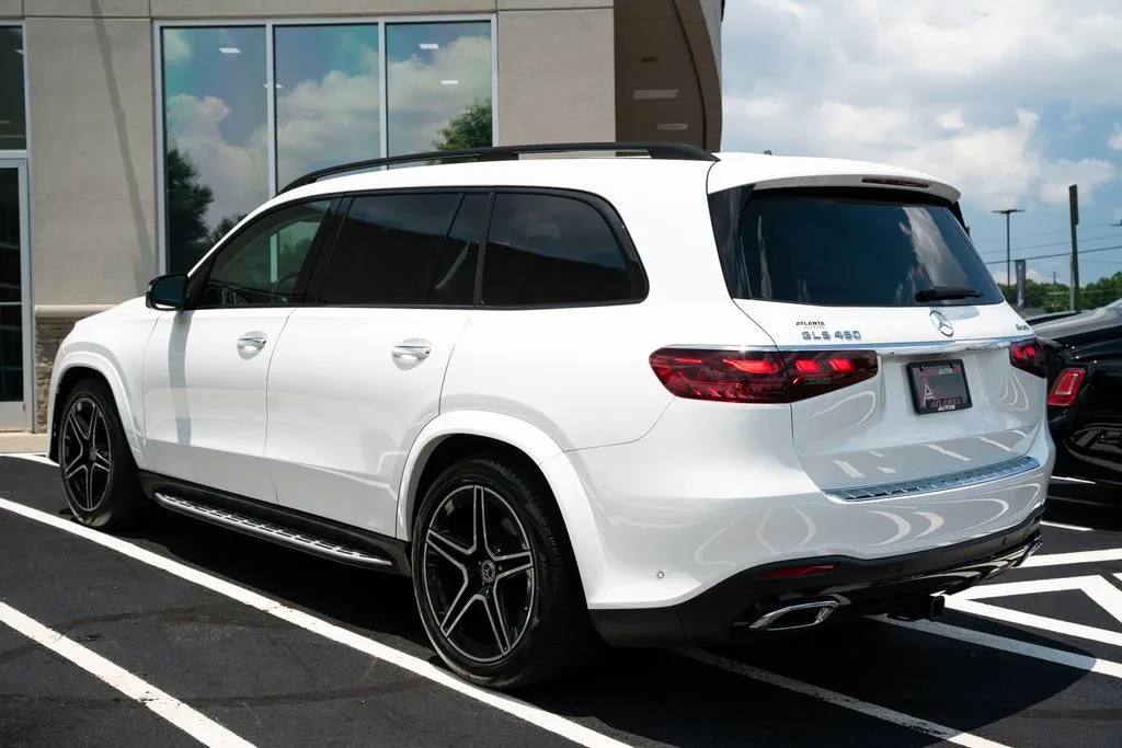 Mercedes-Benz GLS photo 15