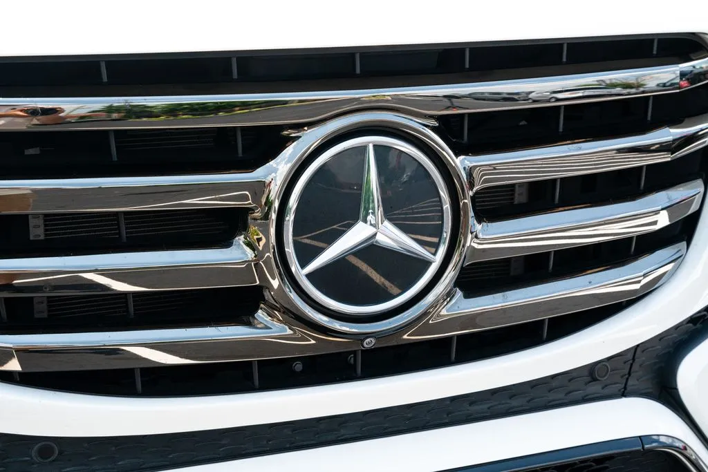 Mercedes-Benz GLS photo 6