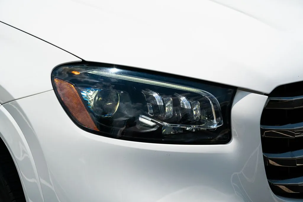 Mercedes-Benz GLS photo 8