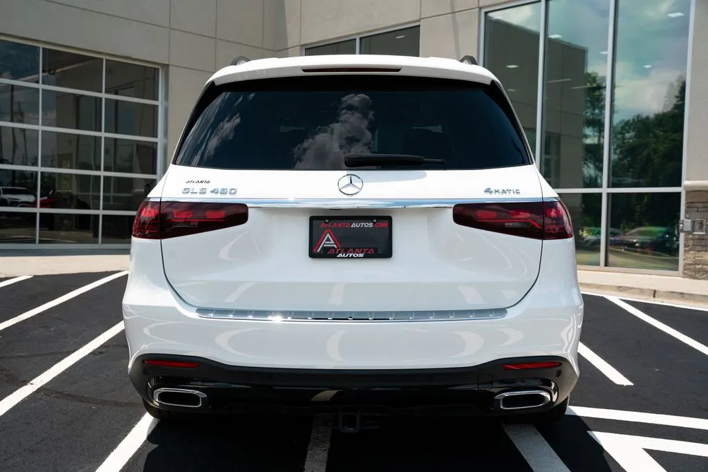 Mercedes-Benz GLS photo 14