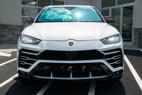 More photos of 2019 Lamborghini Urus at Atlanta Autos, GA