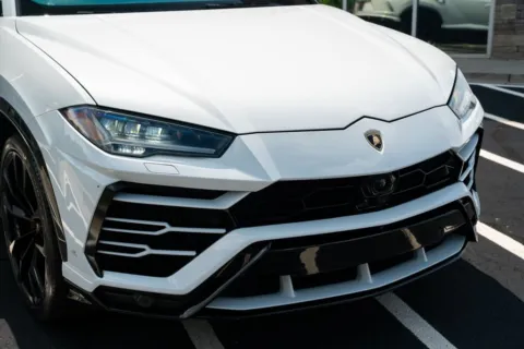 More photos of 2019 Lamborghini Urus at Atlanta Autos, GA