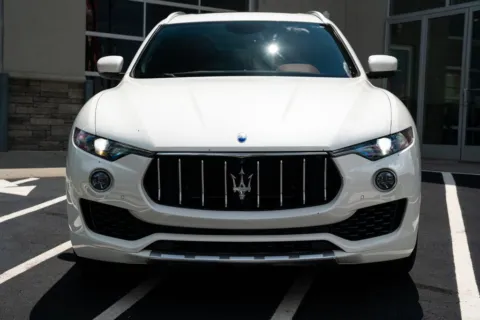 More photos of 2018 Maserati Levante S GranLusso at Atlanta Autos, GA