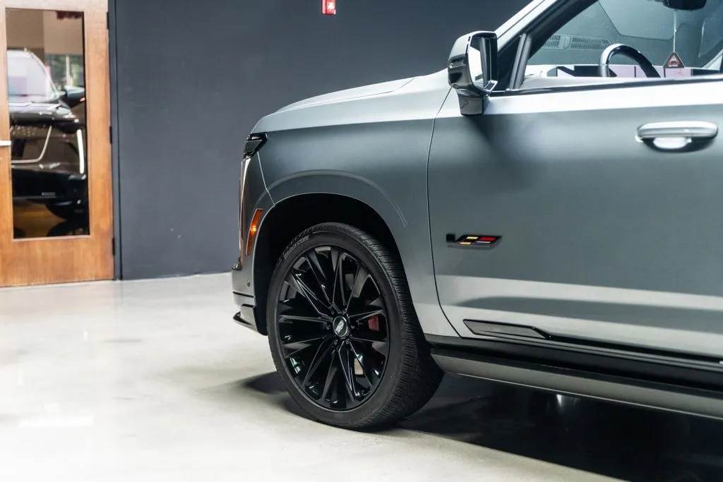 Cadillac Escalade photo 26