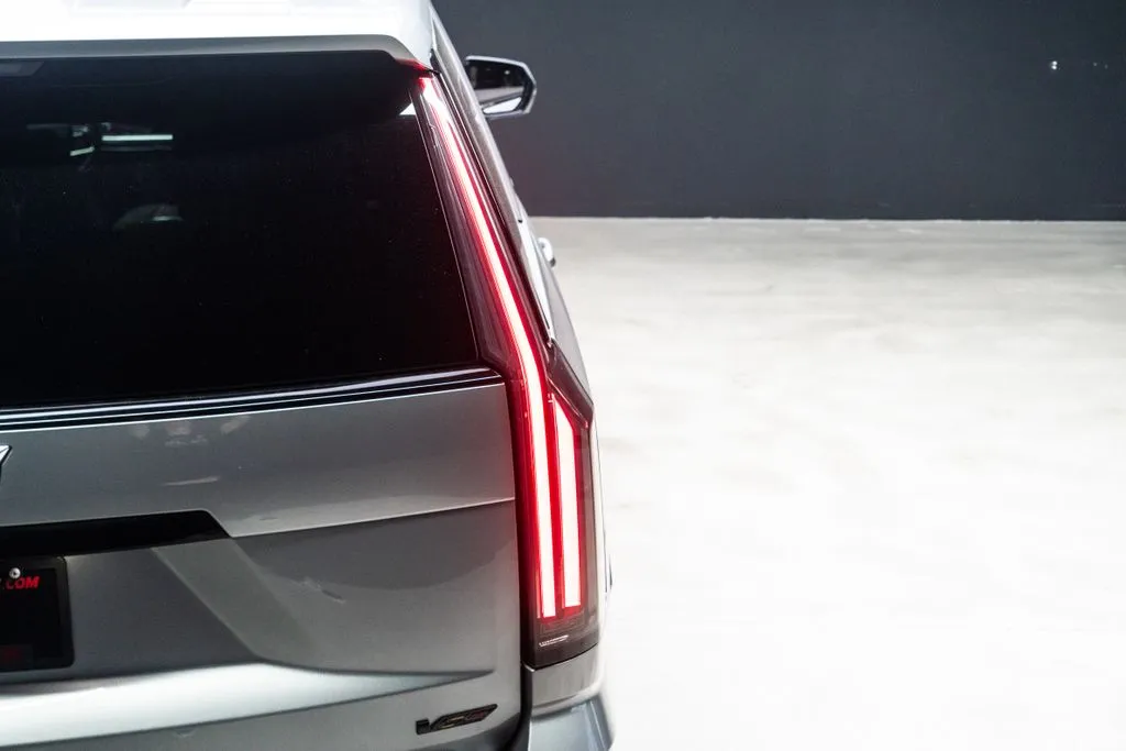 Cadillac Escalade photo 17