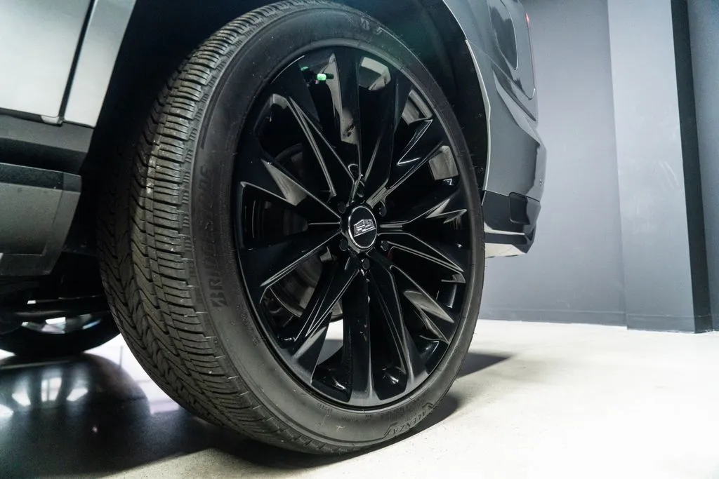Cadillac Escalade photo 25