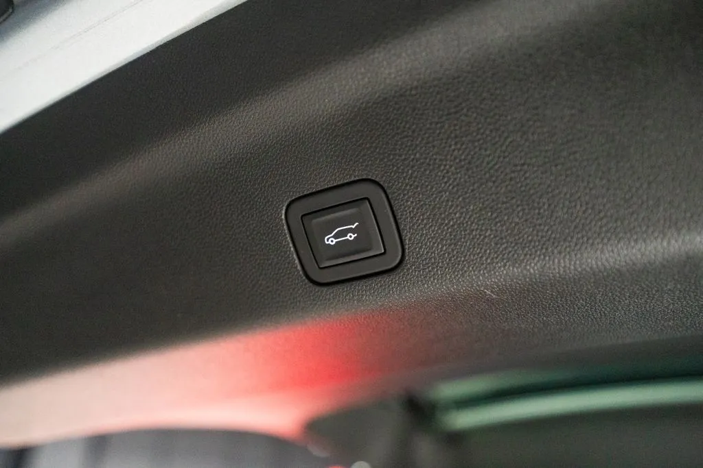 Cadillac Escalade photo 55