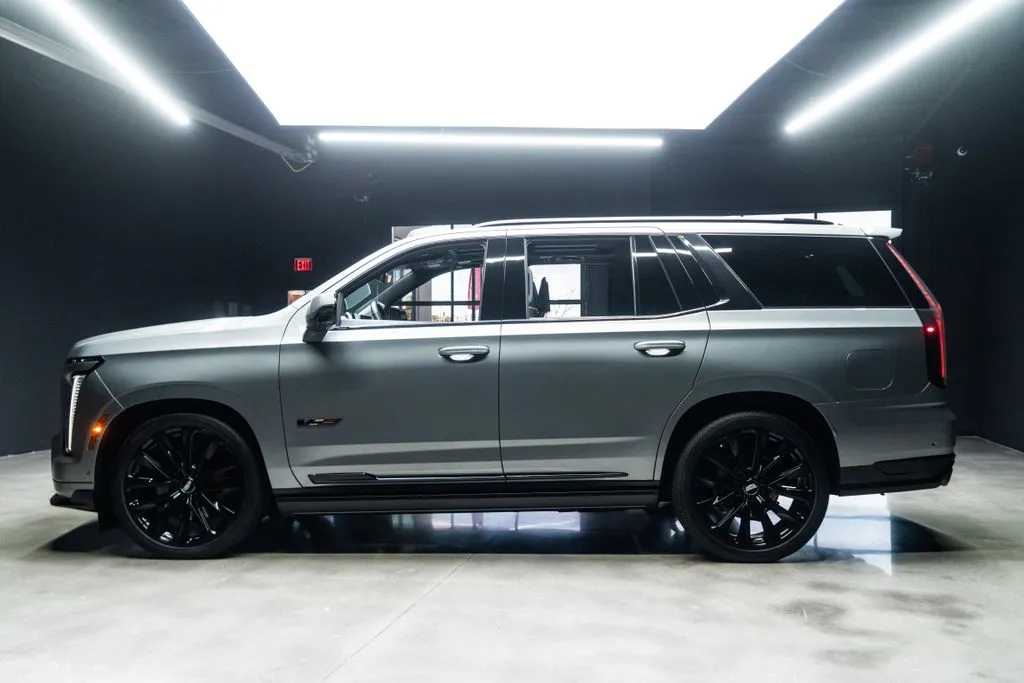 Cadillac Escalade photo 24