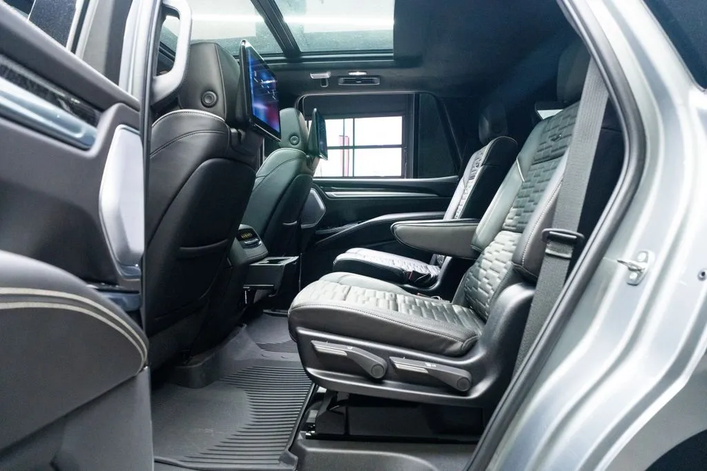 Cadillac Escalade photo 53