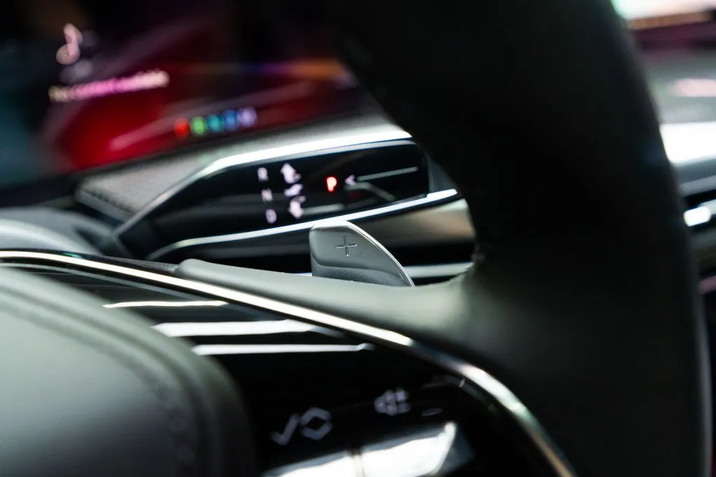 Cadillac Escalade photo 33