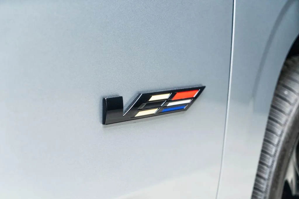 Cadillac Escalade photo 13