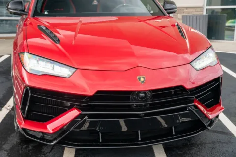 More photos of 2023 Lamborghini Urus S at Atlanta Autos, GA