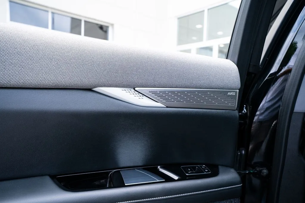 Cadillac OPTIQ photo 45
