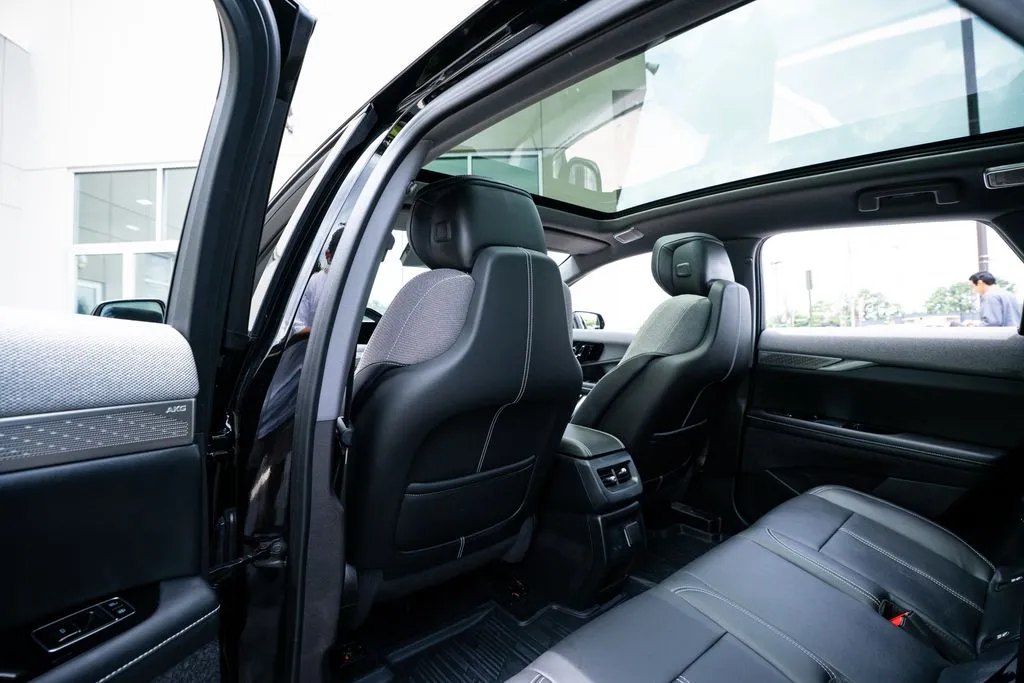 Cadillac OPTIQ photo 46