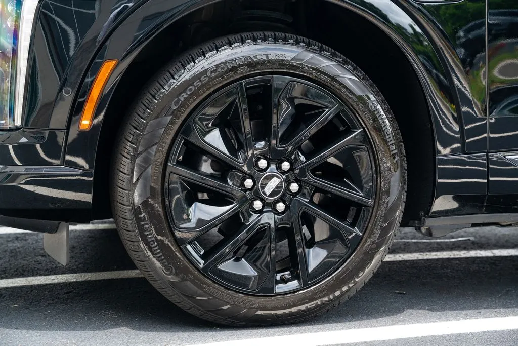 Cadillac OPTIQ photo 23