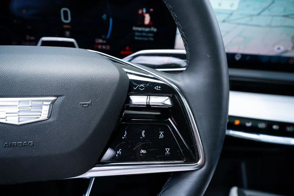 Cadillac OPTIQ photo 35