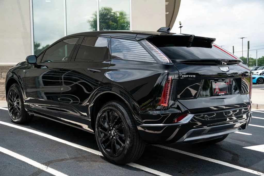 Cadillac OPTIQ photo 17