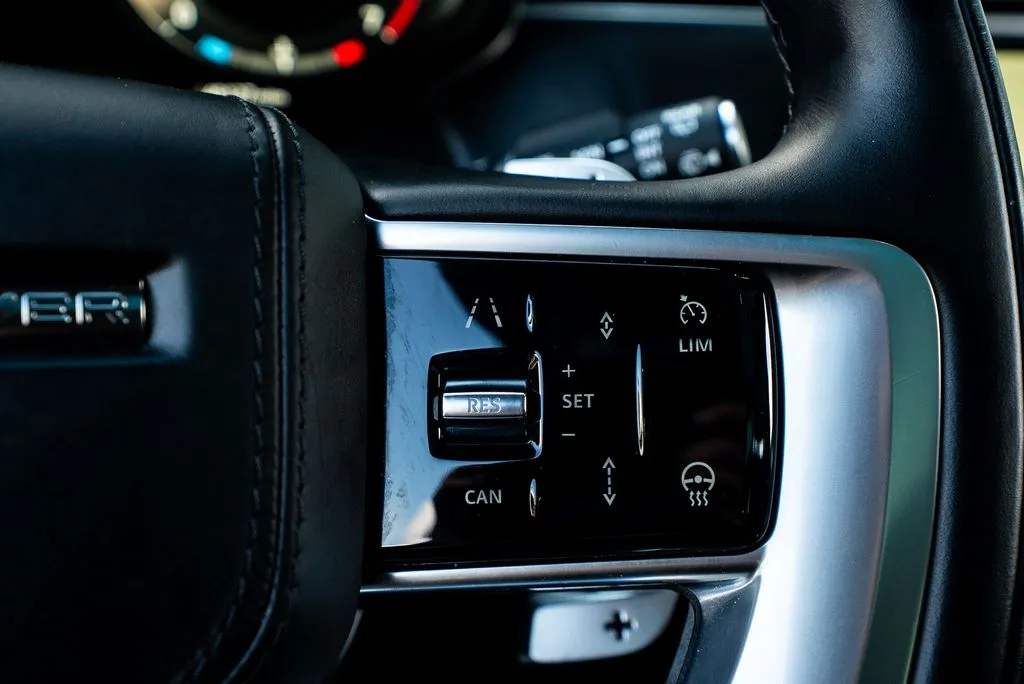 Land Rover Range Rover photo 24