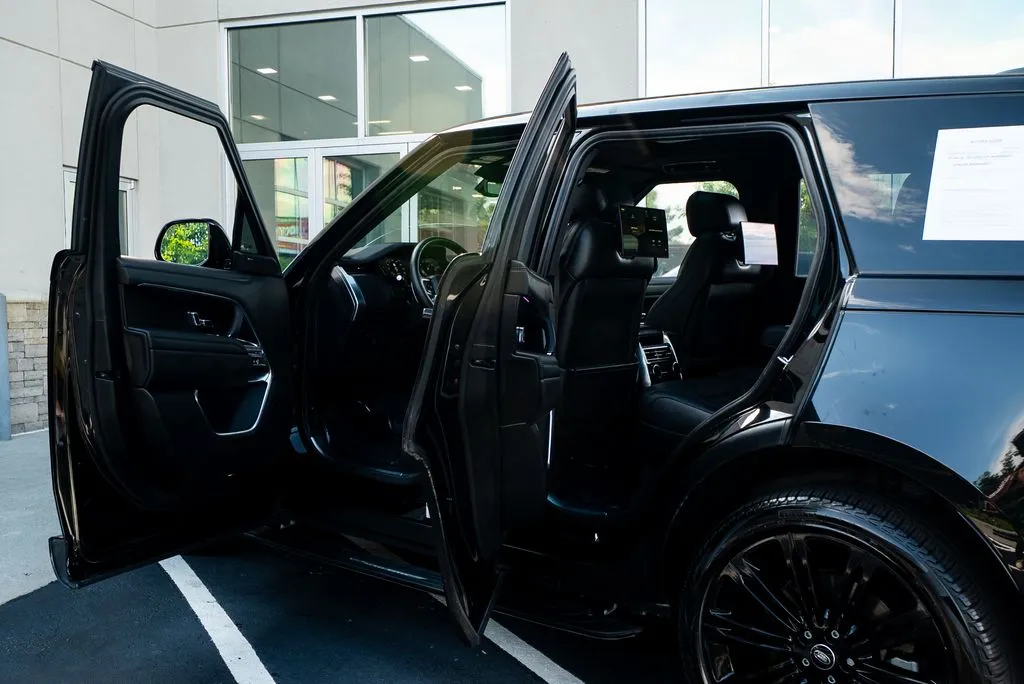 Land Rover Range Rover photo 16
