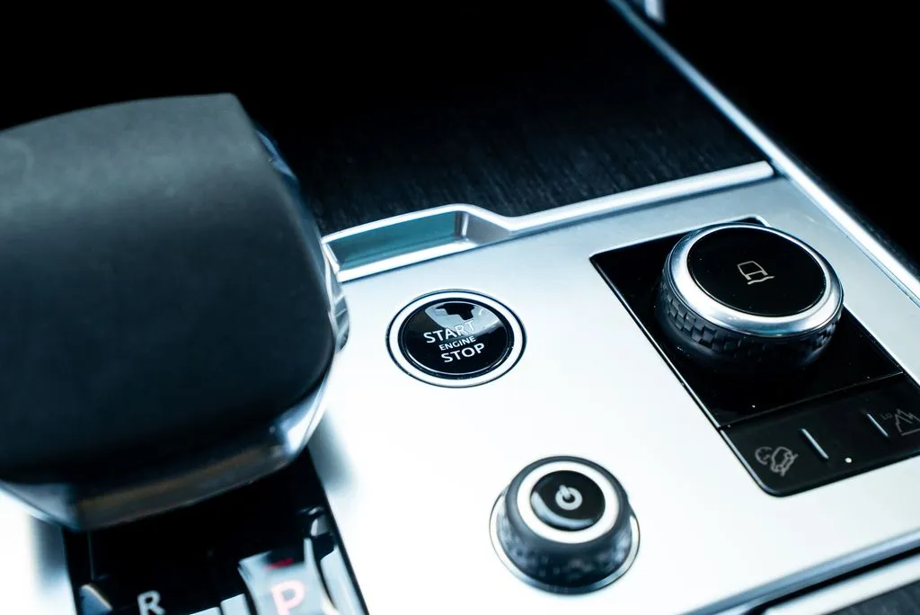 Land Rover Range Rover photo 31