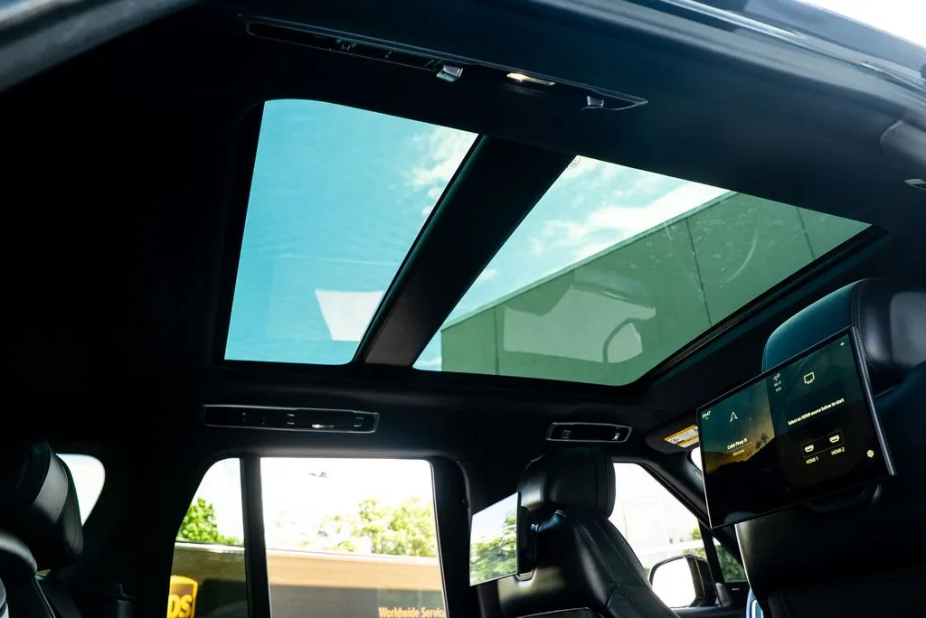 Land Rover Range Rover photo 39