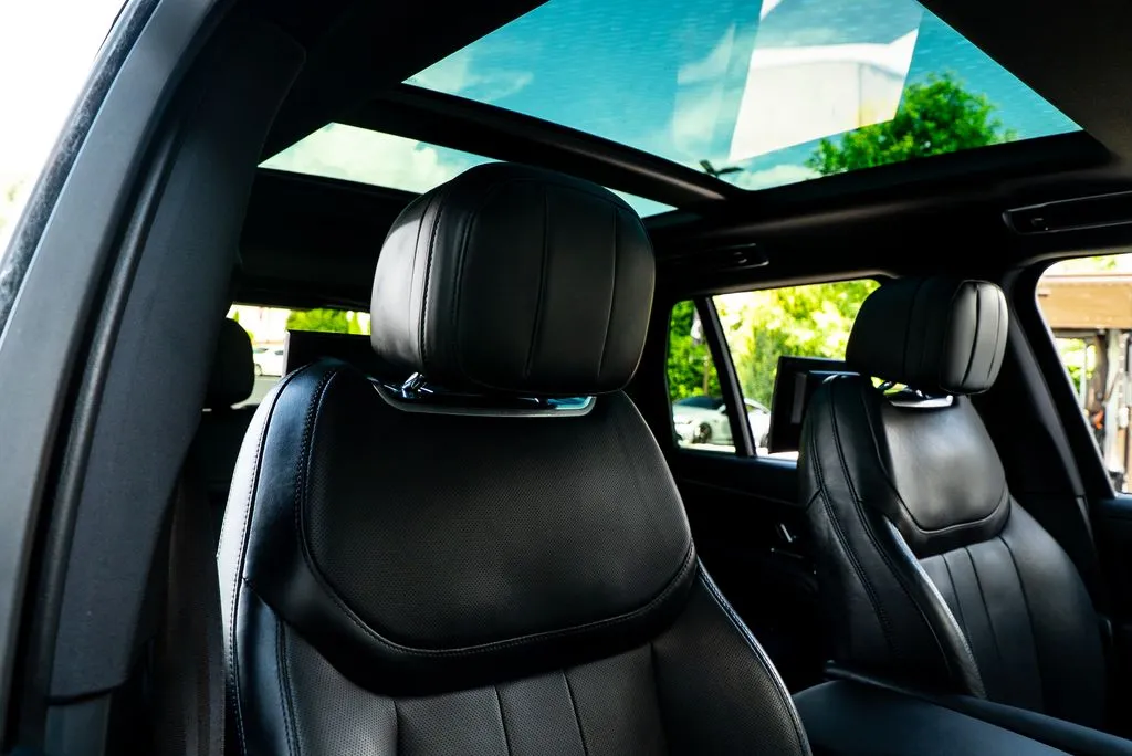 Land Rover Range Rover photo 33