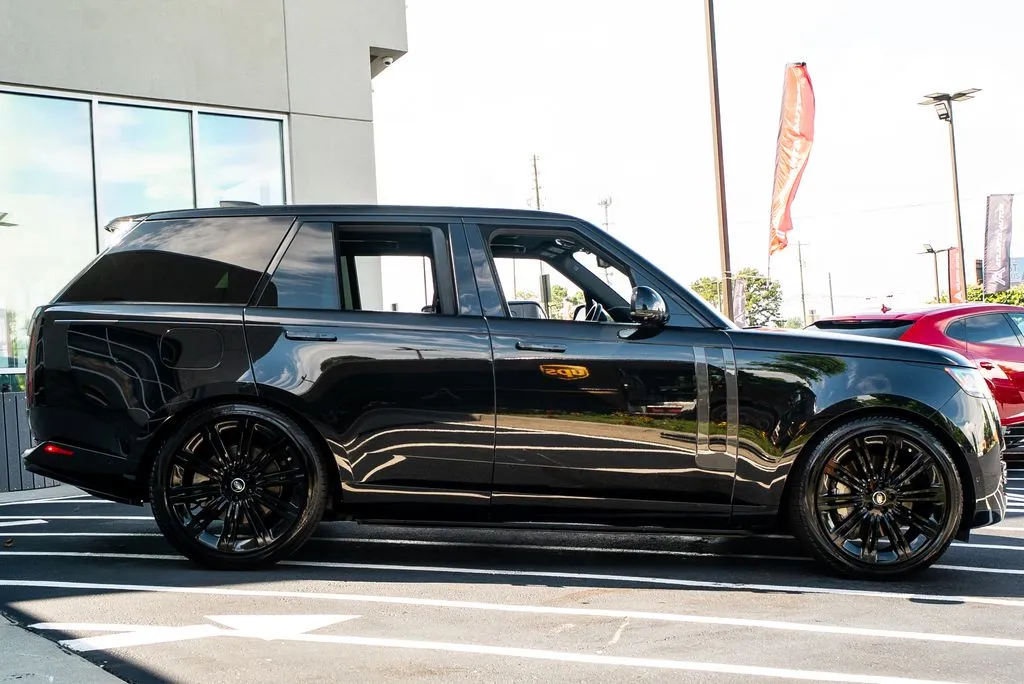 Land Rover Range Rover photo 7