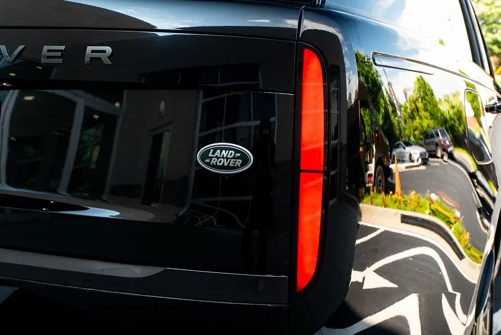 Land Rover Range Rover photo 12