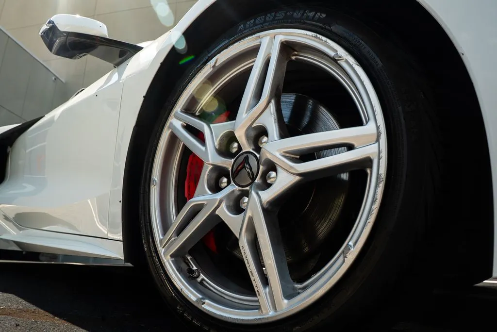 Chevrolet Corvette photo 9